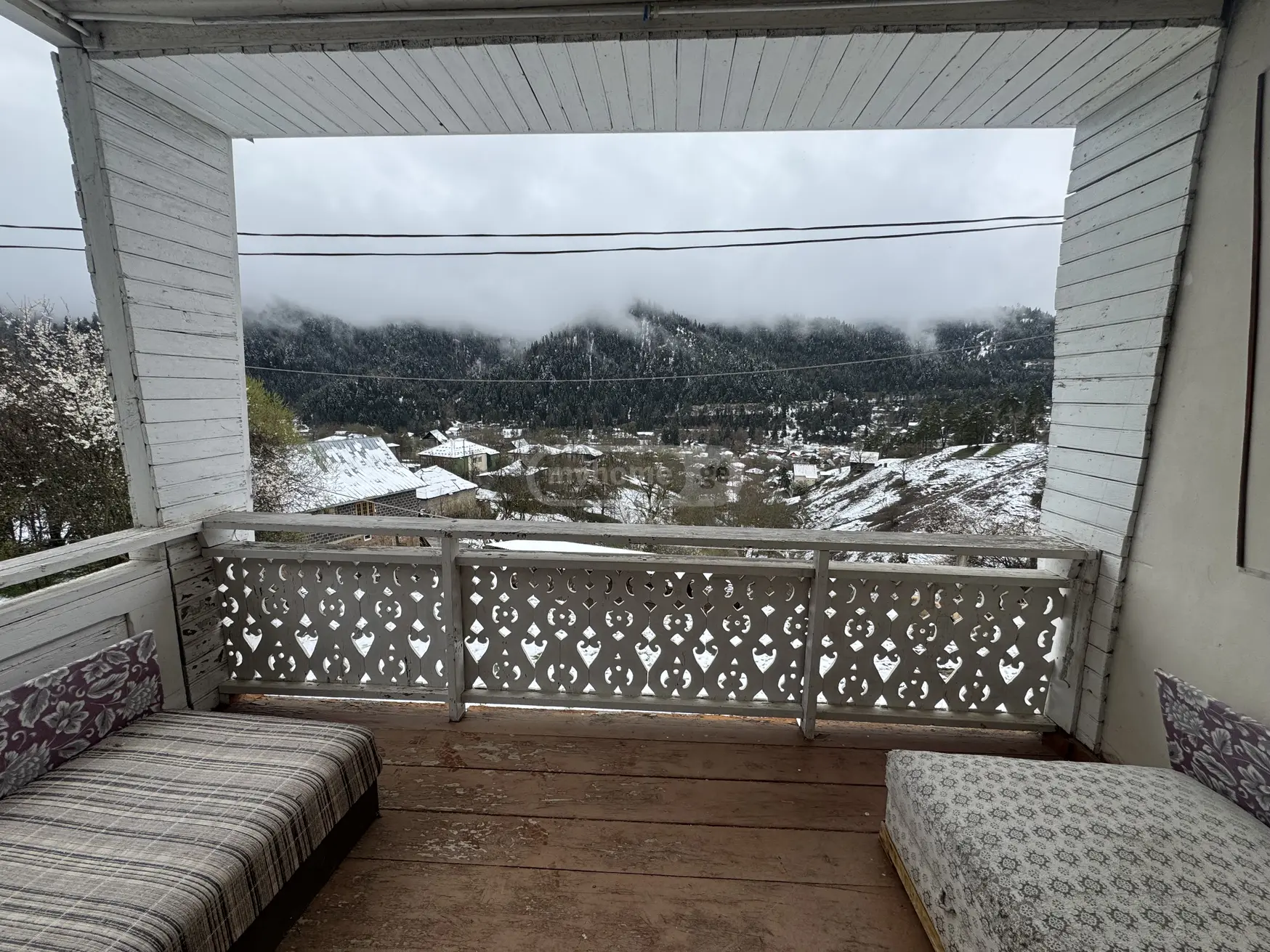 4 Room Private House For Sale view 2