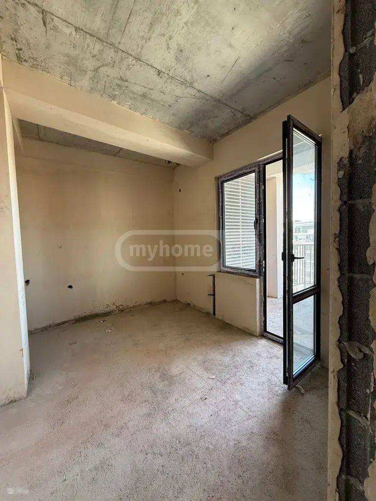 3 Room Apartment For Sale view 2