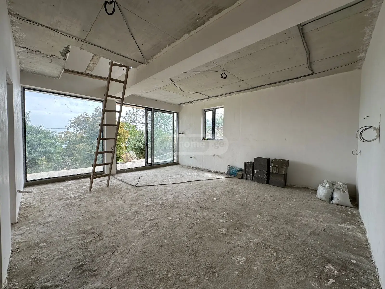 4 Room Country House For Sale view 2
