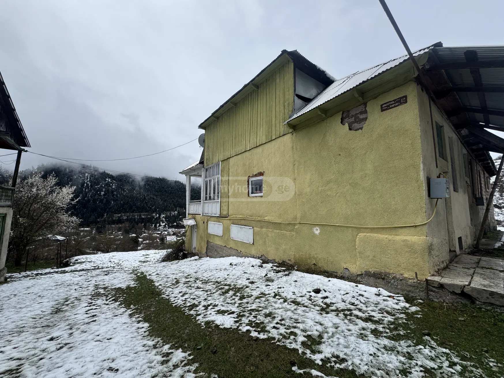 4 Room Private House For Sale view 9