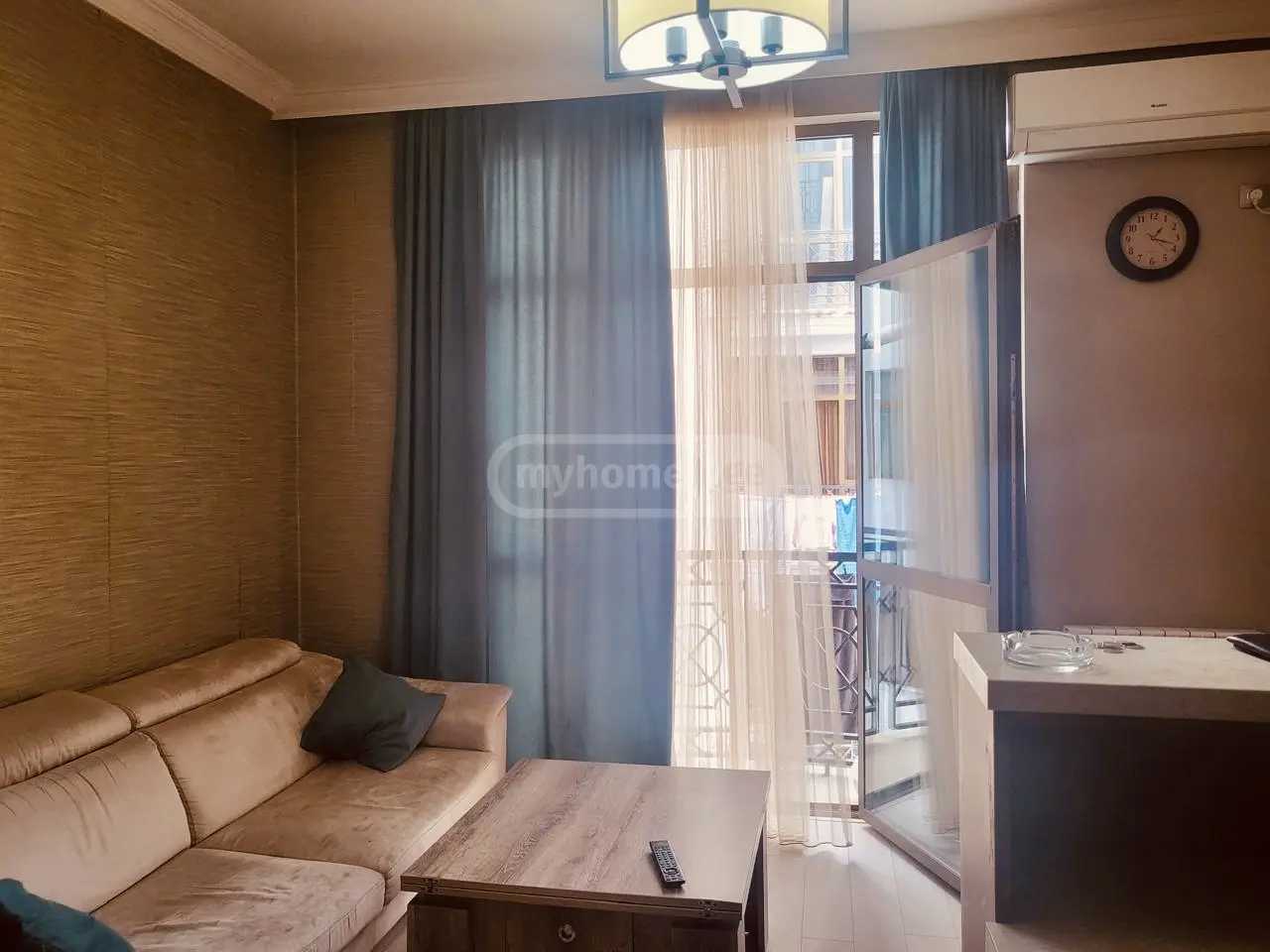 3 Room Apartment Daily Rent In Old Batumi District, In Batumi view 2