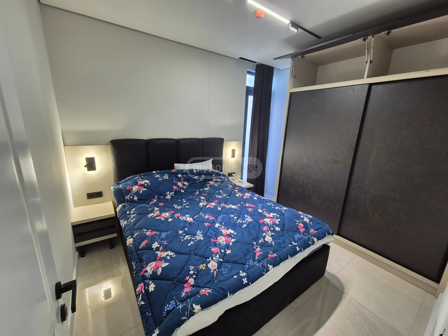 3 Room Apartment For Sale view 5
