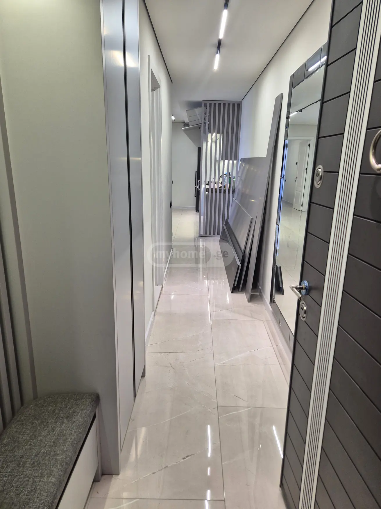 3 Room Apartment For Sale view 2