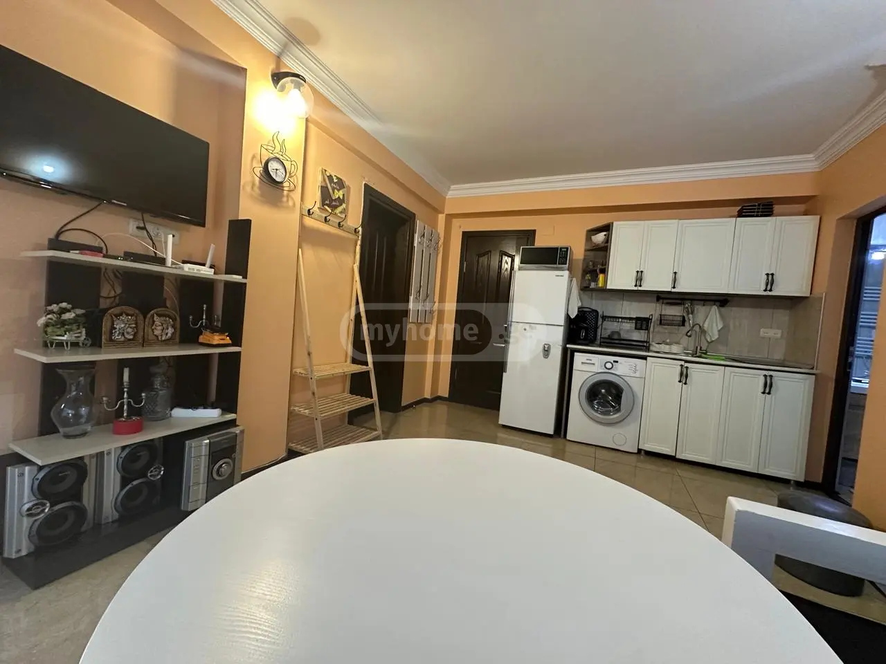 3 Room Apartment For Sale view 6