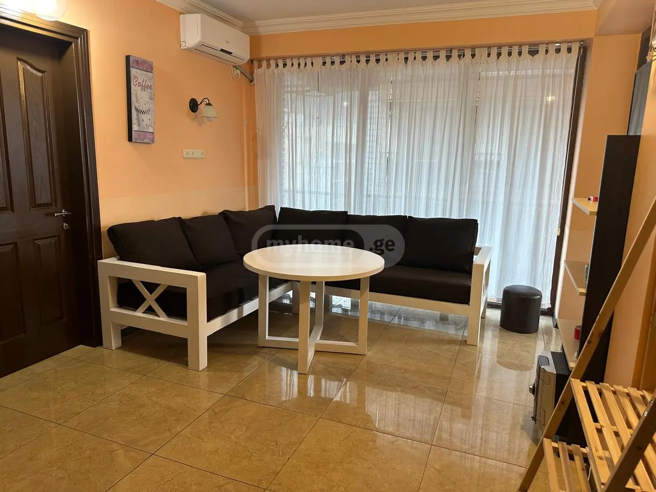 3 Room Apartment For Sale view 4
