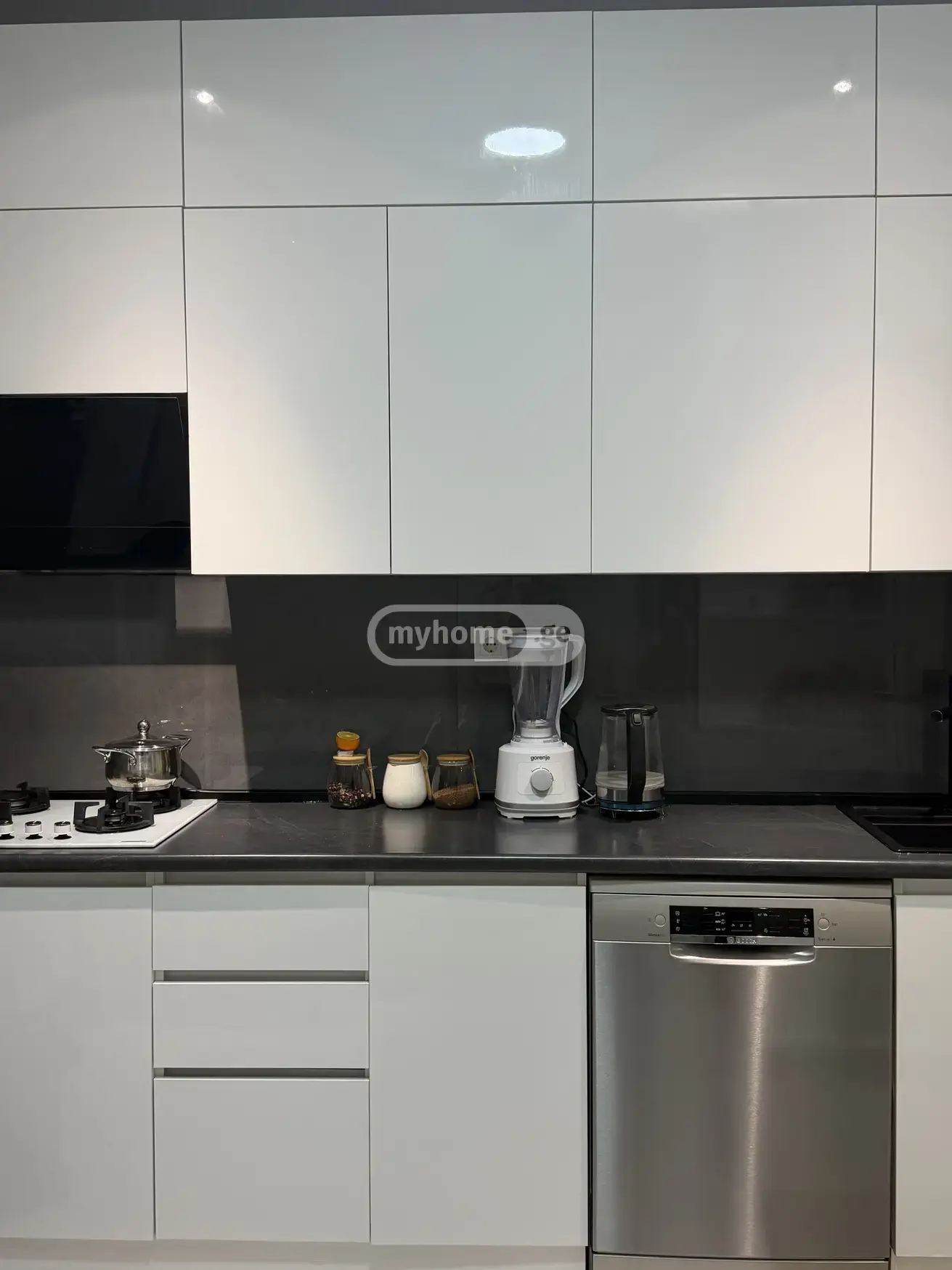6 Room Private House For Rent In Samgori view 5