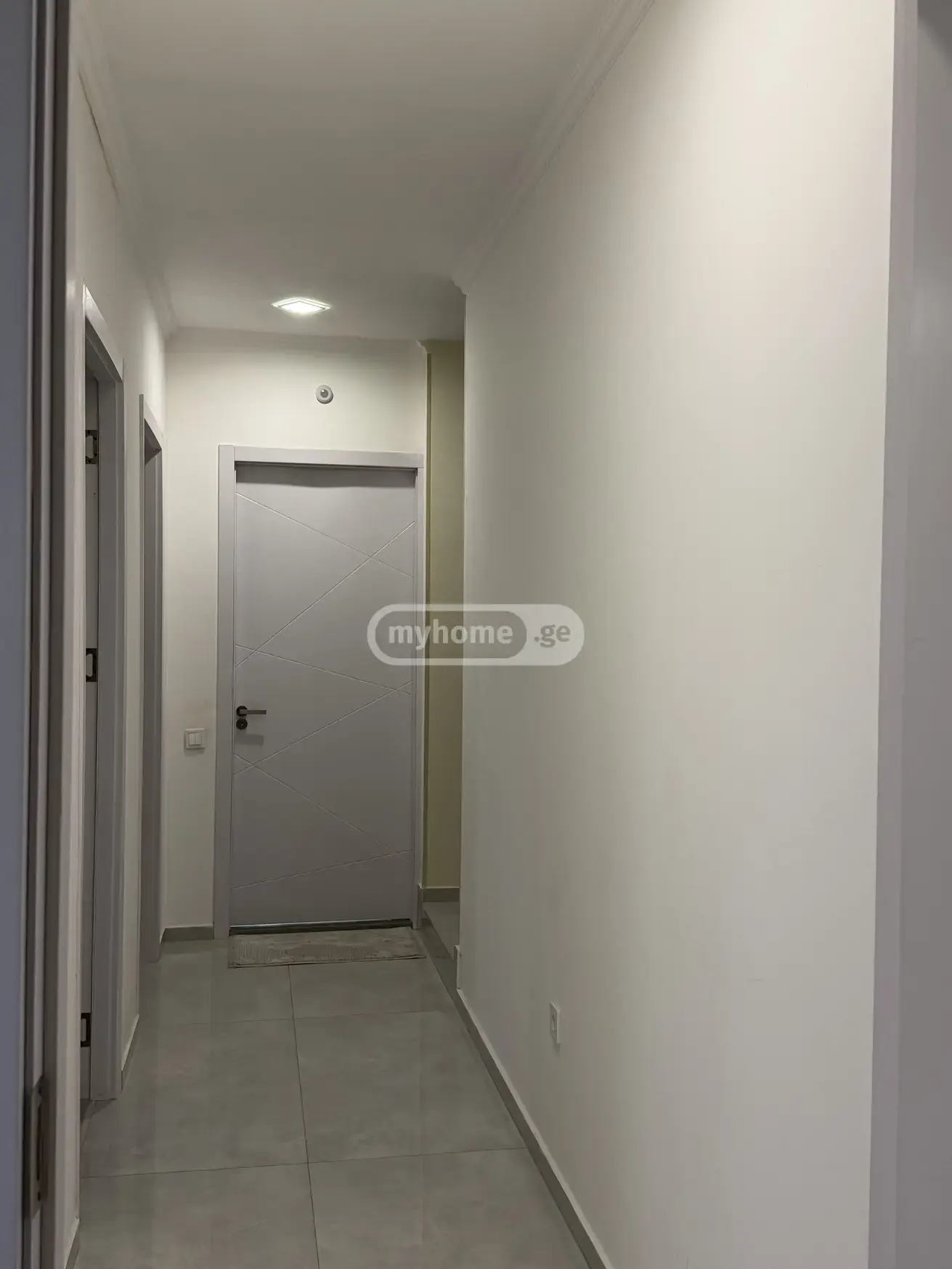 6 Room Private House For Rent In Samgori view 10