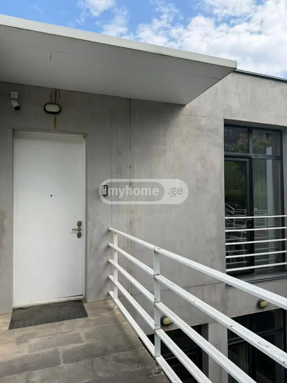 7 Room Private House For Rent In Lisi Lake view 12