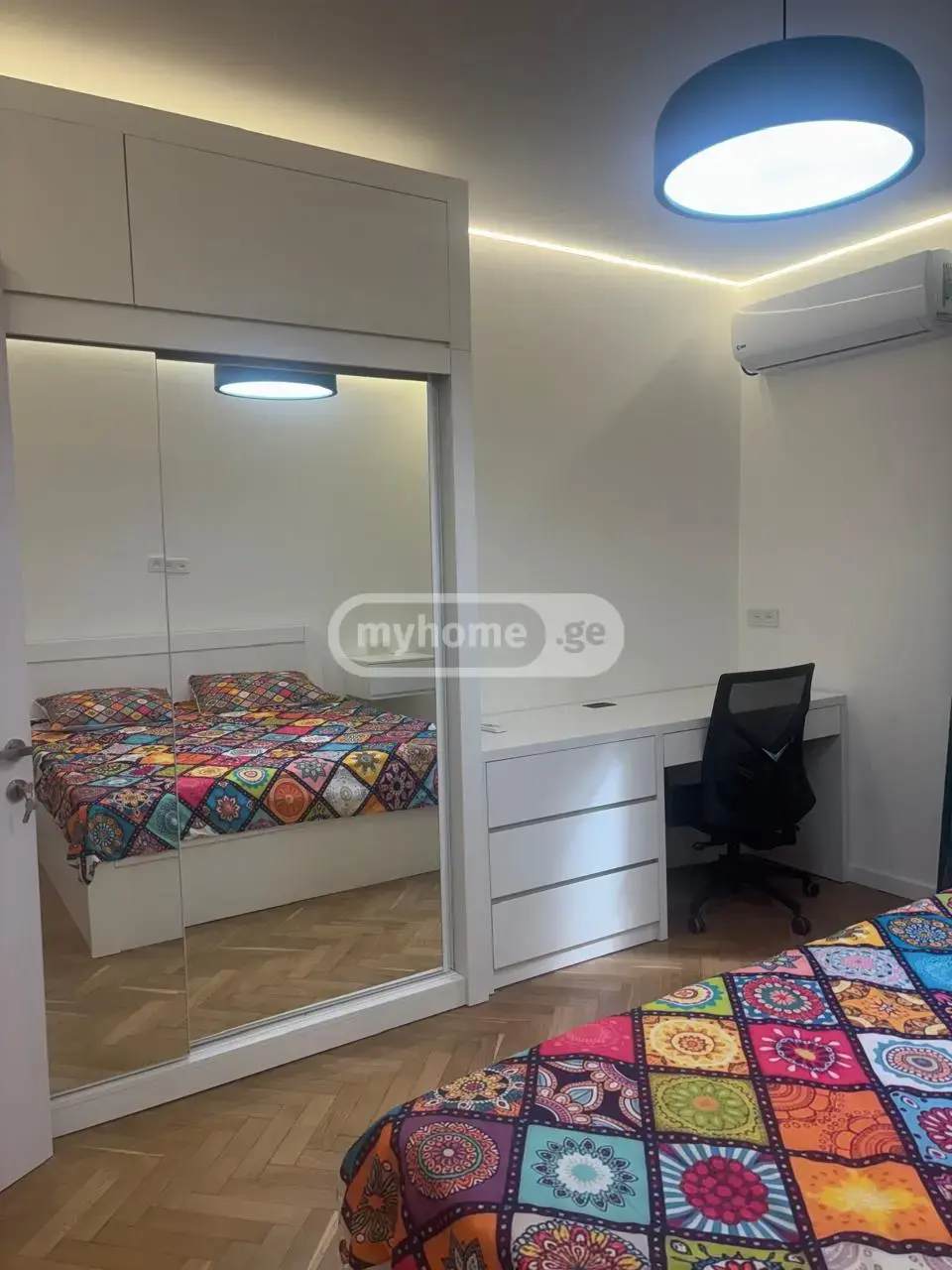 4 Room Country House For Rent In Tskneti view 3