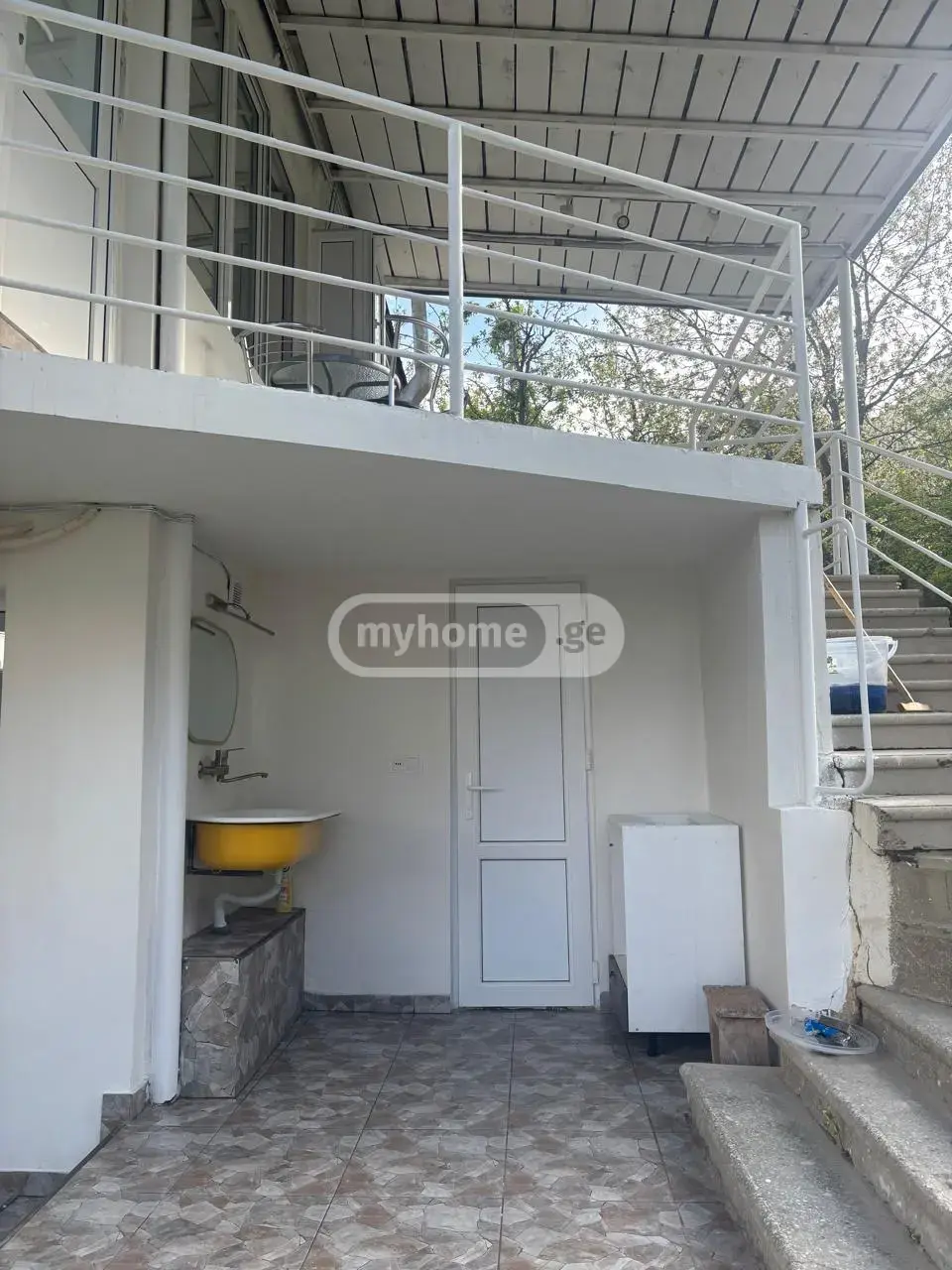 4 Room Country House For Rent In Tskneti view 10