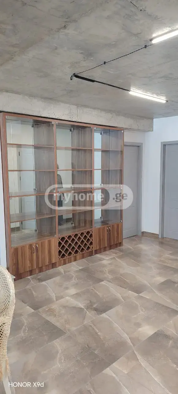 10+ Room Private House For Rent In Saburtalo view 7