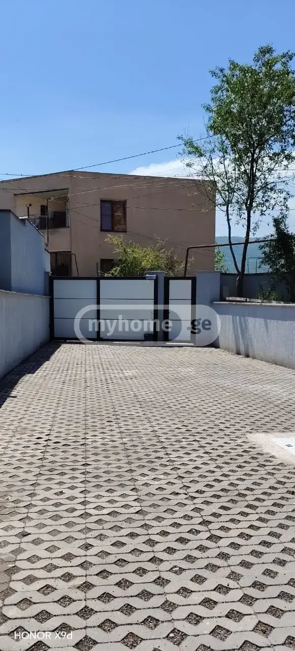 10+ Room Private House For Rent In Saburtalo view 12