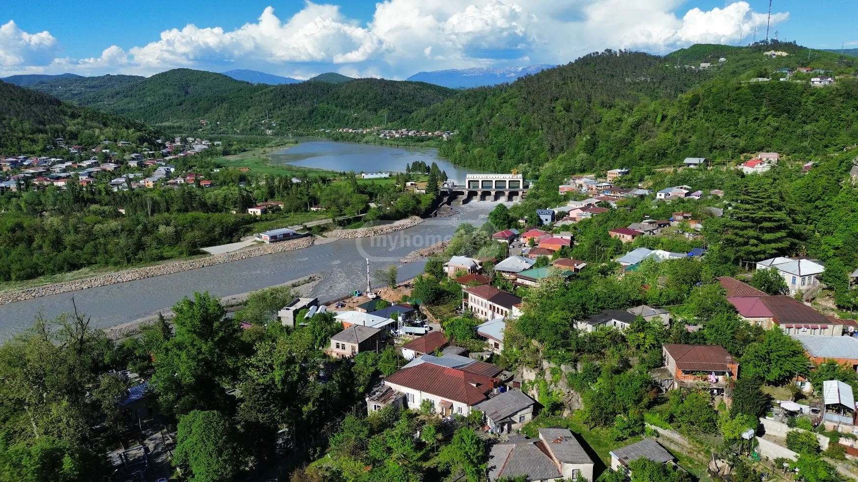 9 Room Hotel For Rent Mtsvaneqvavila, In Qutaisi view 15