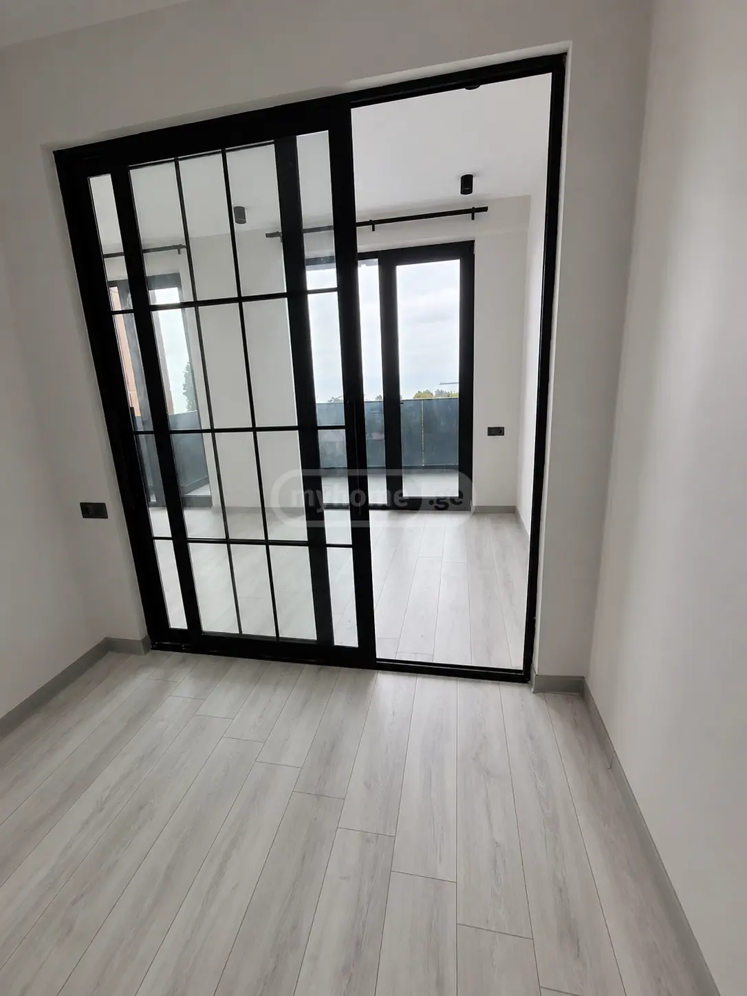 2 Room Apartment For Sale view 8