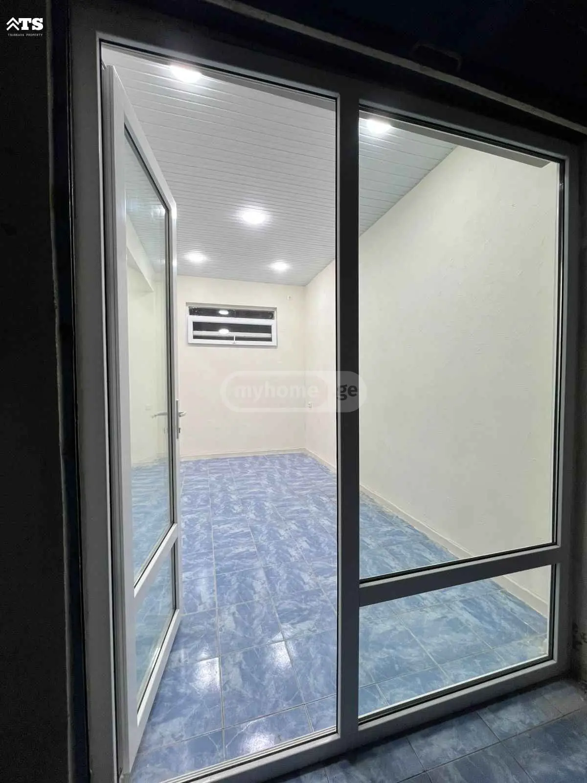 Universal Commercial Area For Rent In Foti view 3