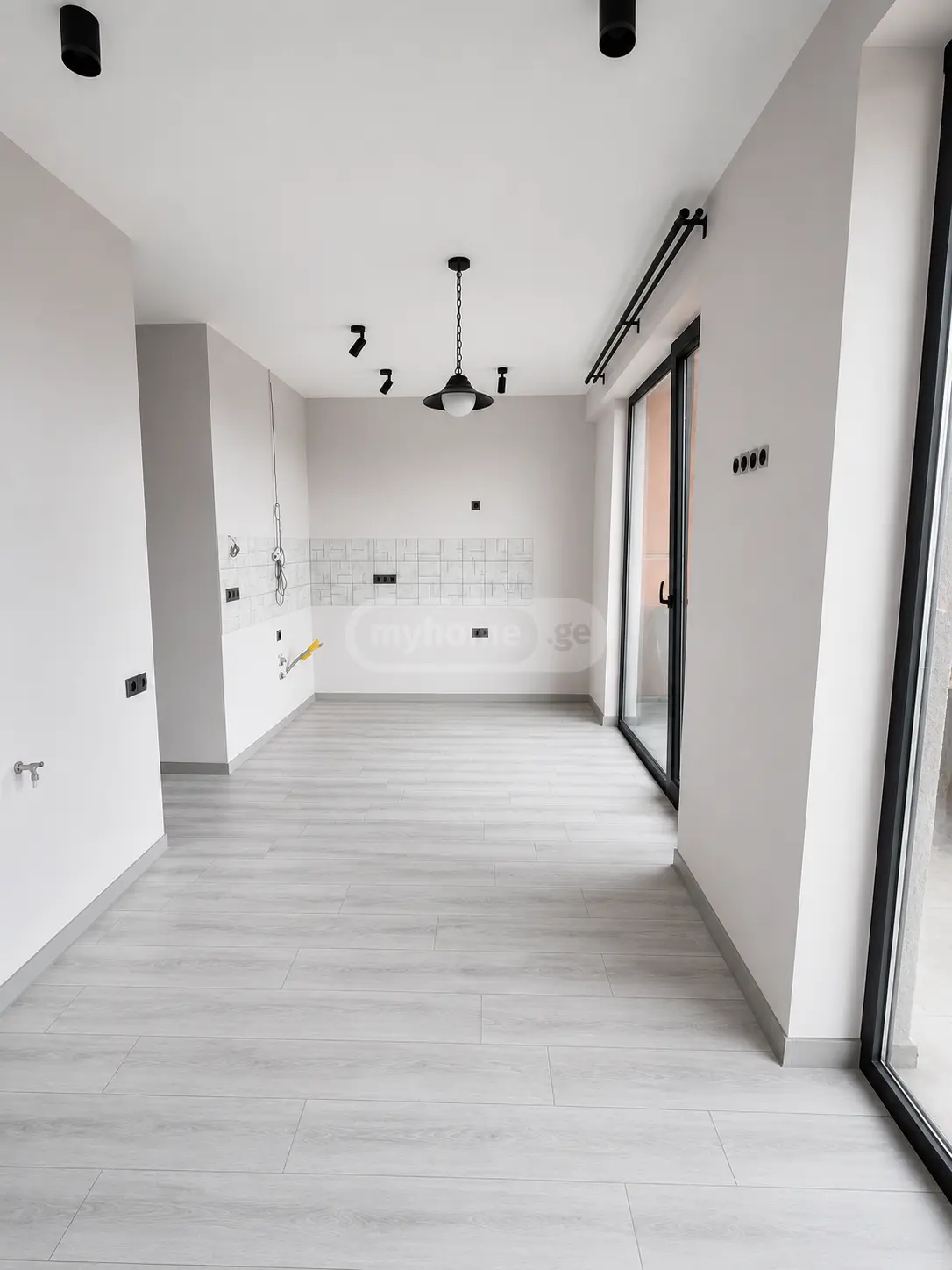 2 Room Apartment For Sale view 3