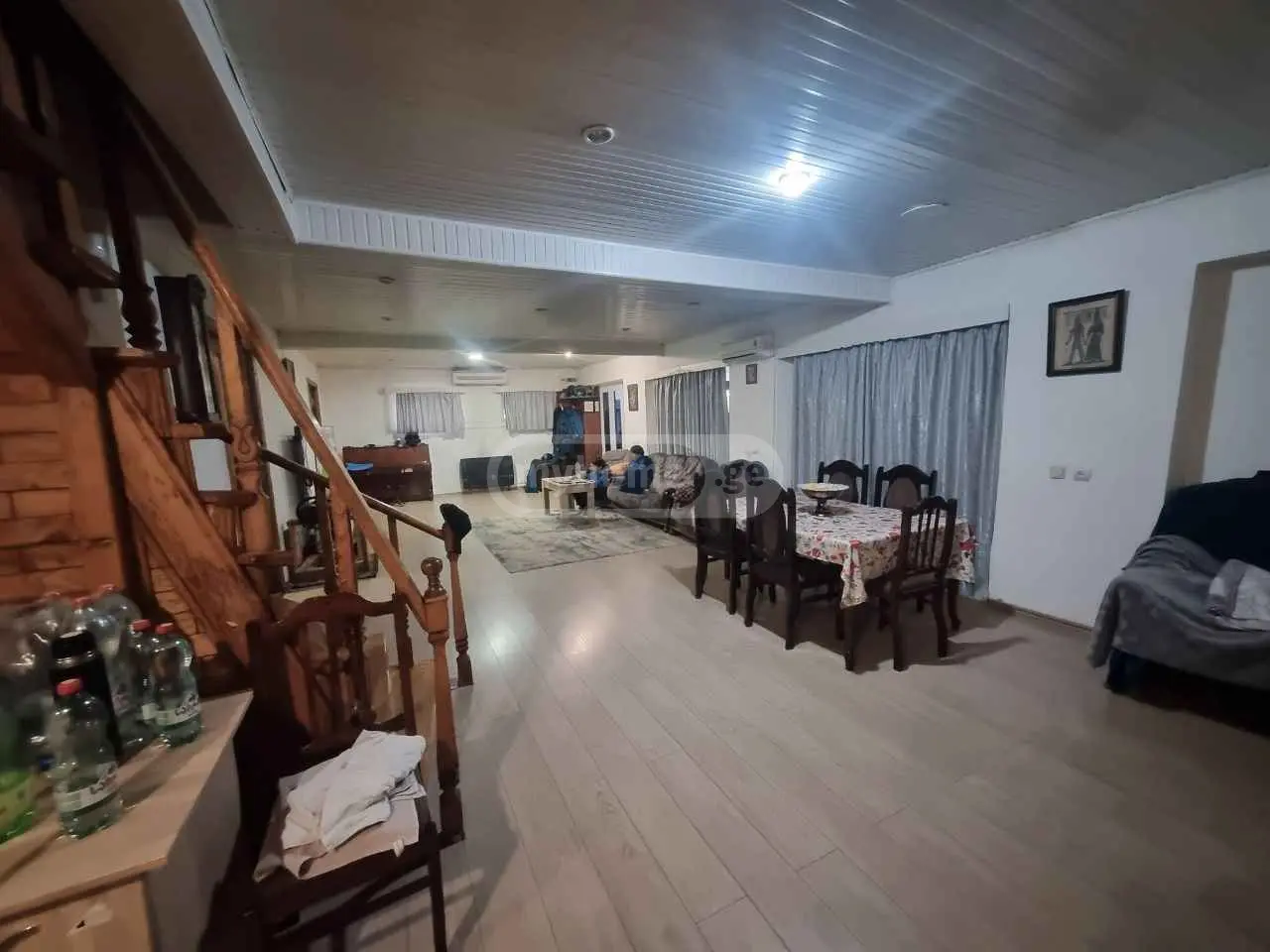 8 Room Private House For Sale view 15
