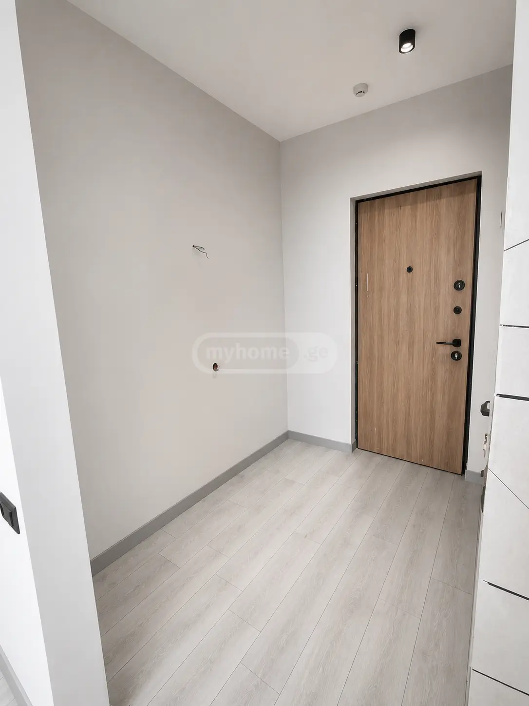 2 Room Apartment For Sale view 7