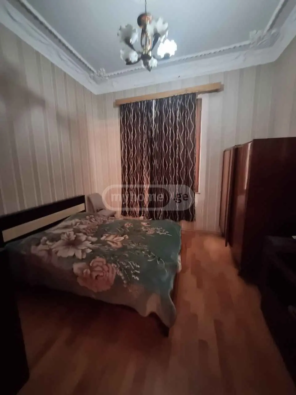 8 Room Private House For Sale view 7