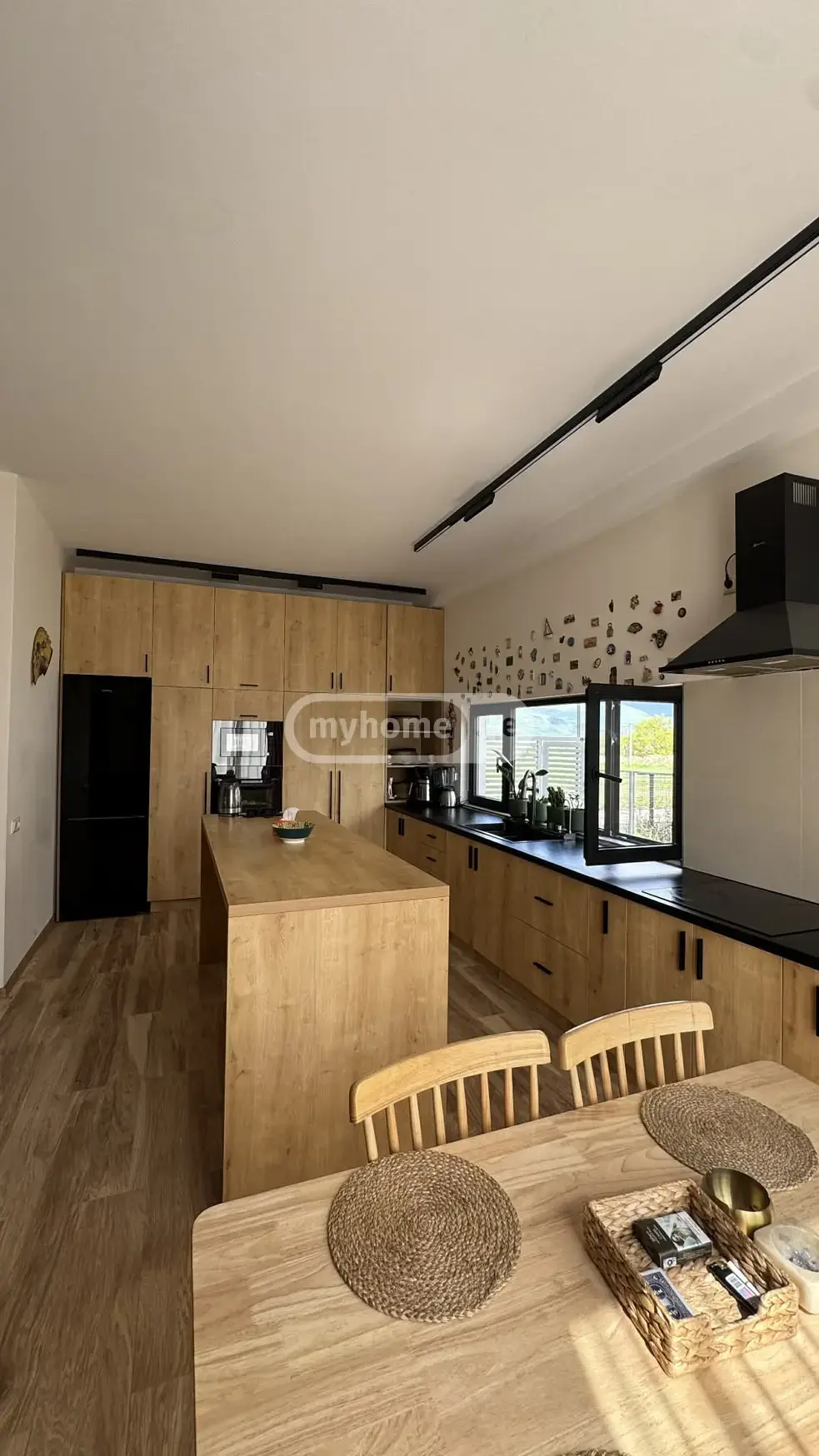 6 Room Private House For Rent In Saguramo, In Mtskheta Municipality view 1