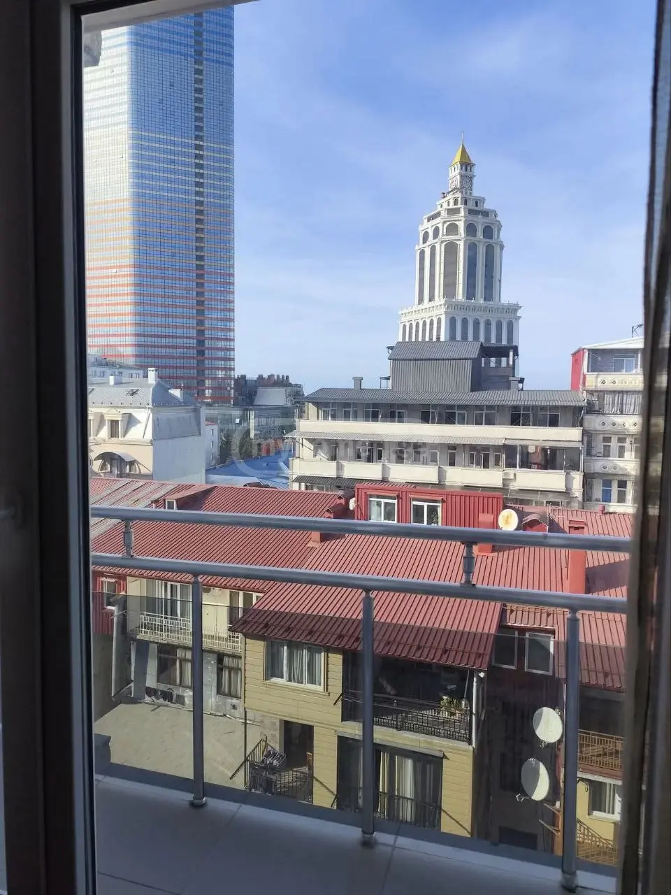 4 Room Apartment For Sale view 1