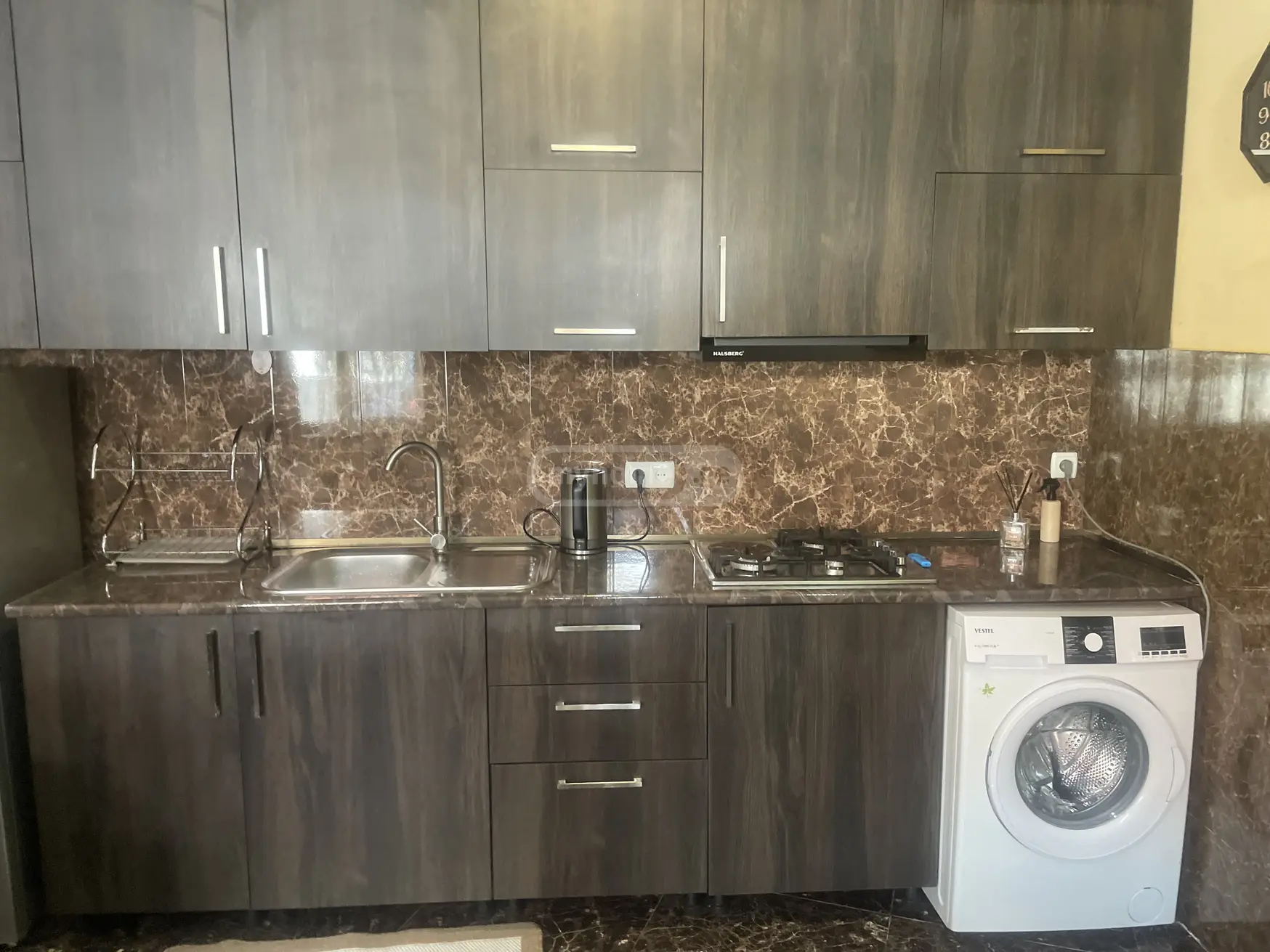 3 Room Flat Daily Rent. Sololaki view 31