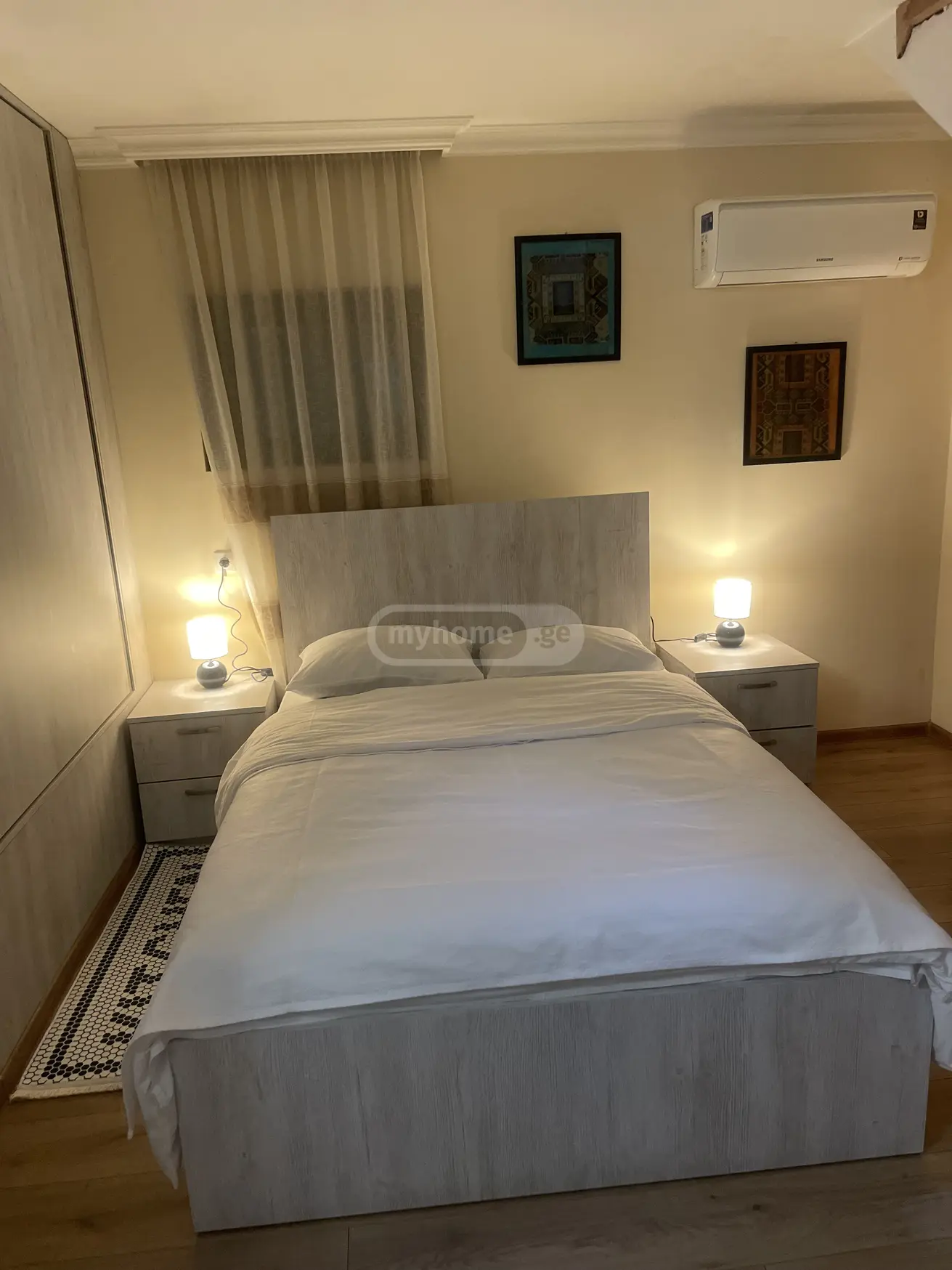 3 Room Flat Daily Rent. Sololaki view 24