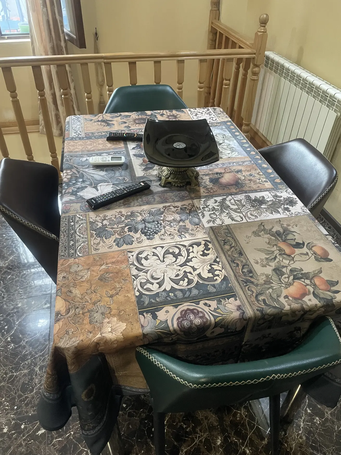 3 Room Flat Daily Rent. Sololaki view 21