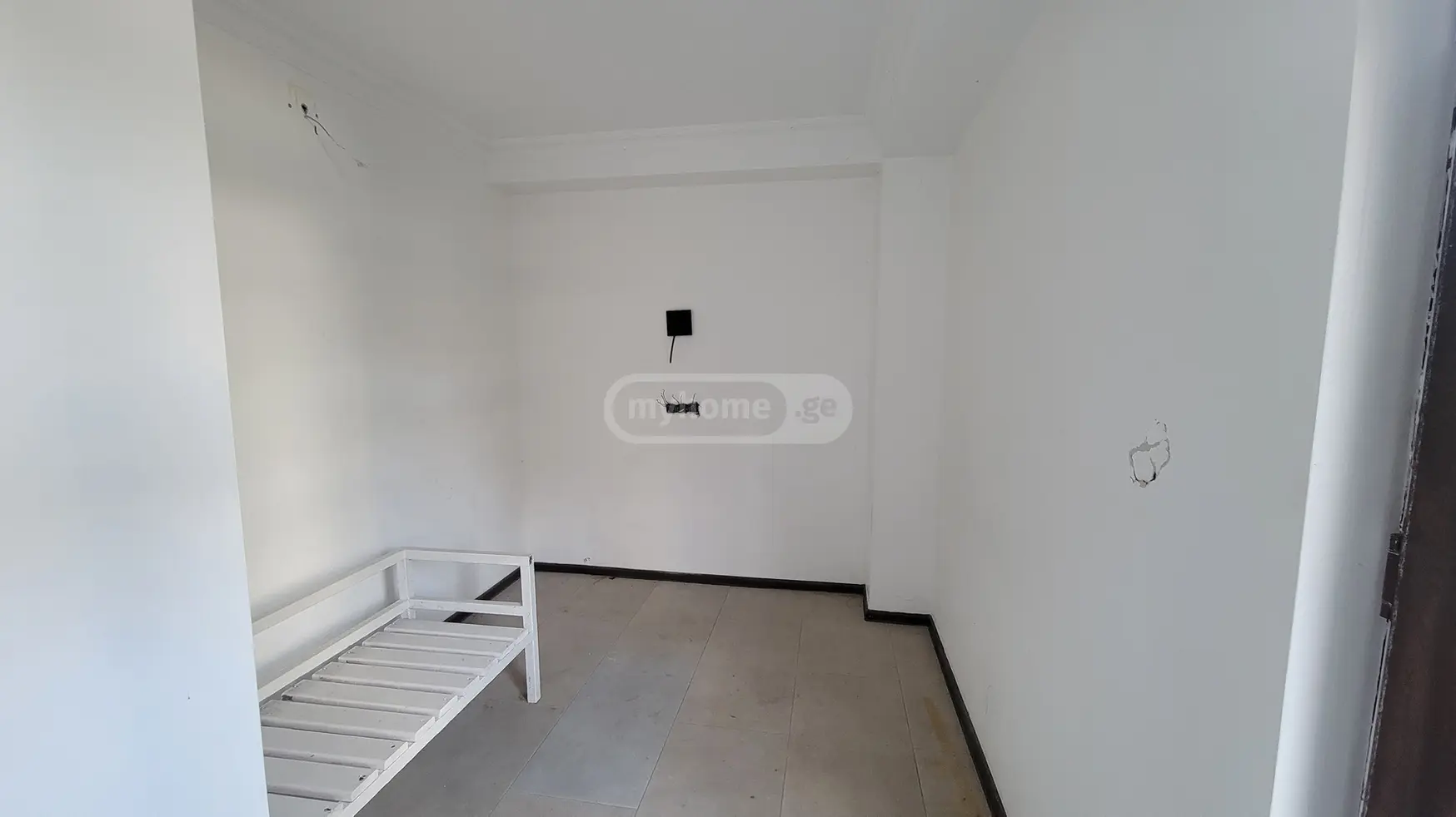 1 Room Apartment For Sale view 4