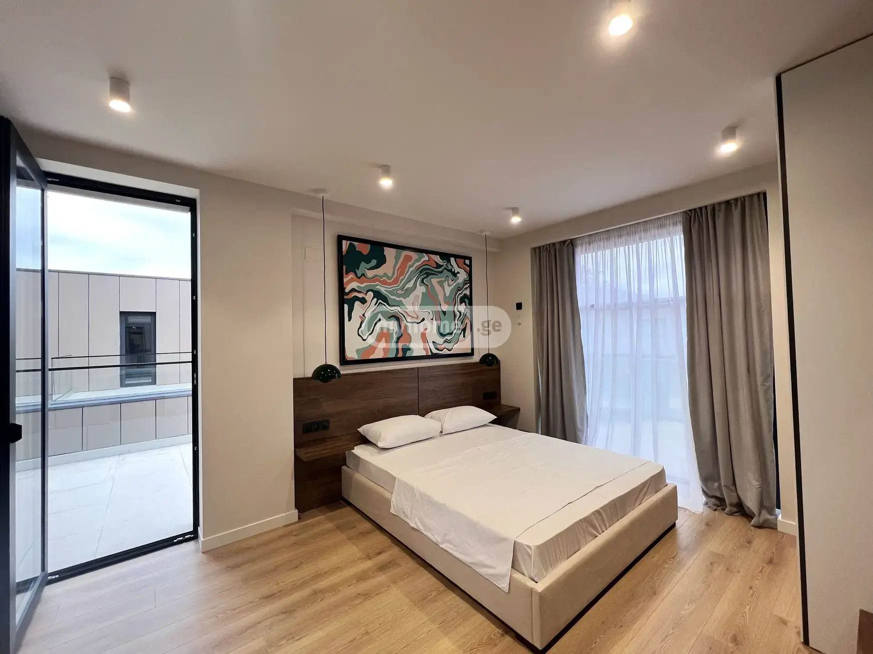 3 Room Private House For Sale view 3
