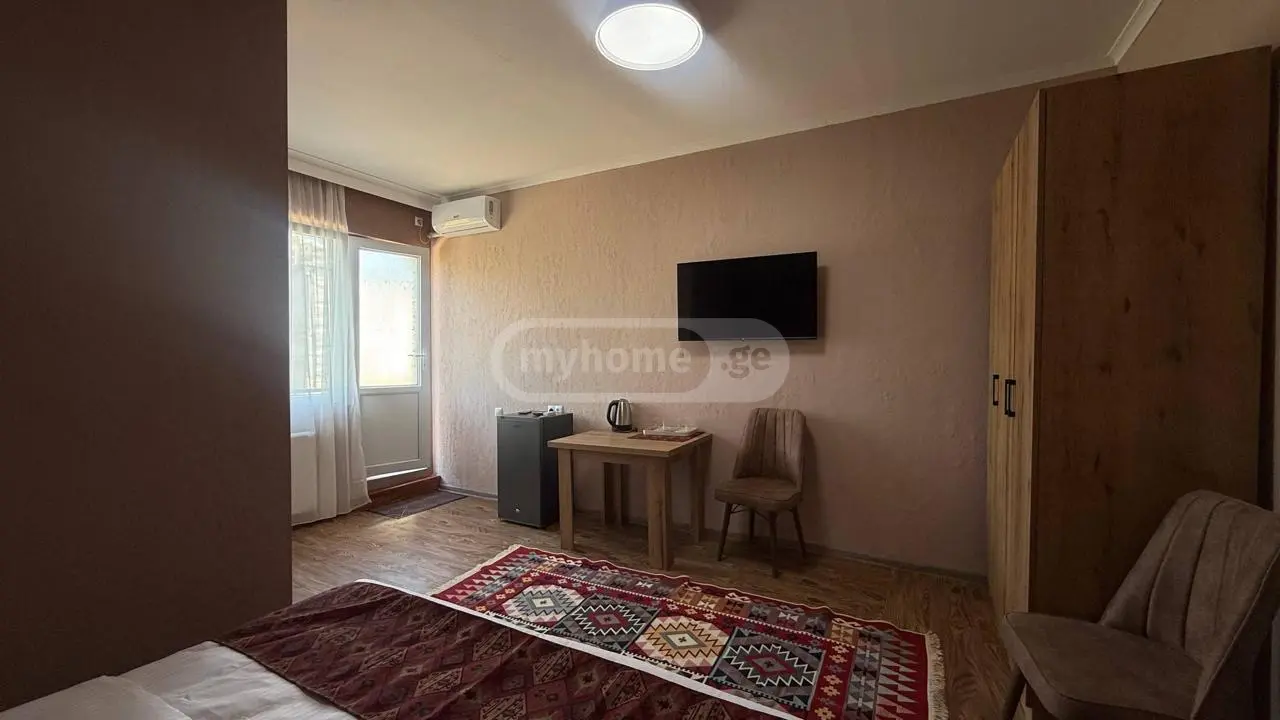 10+ Room Hotel For Sale In Isani view 9