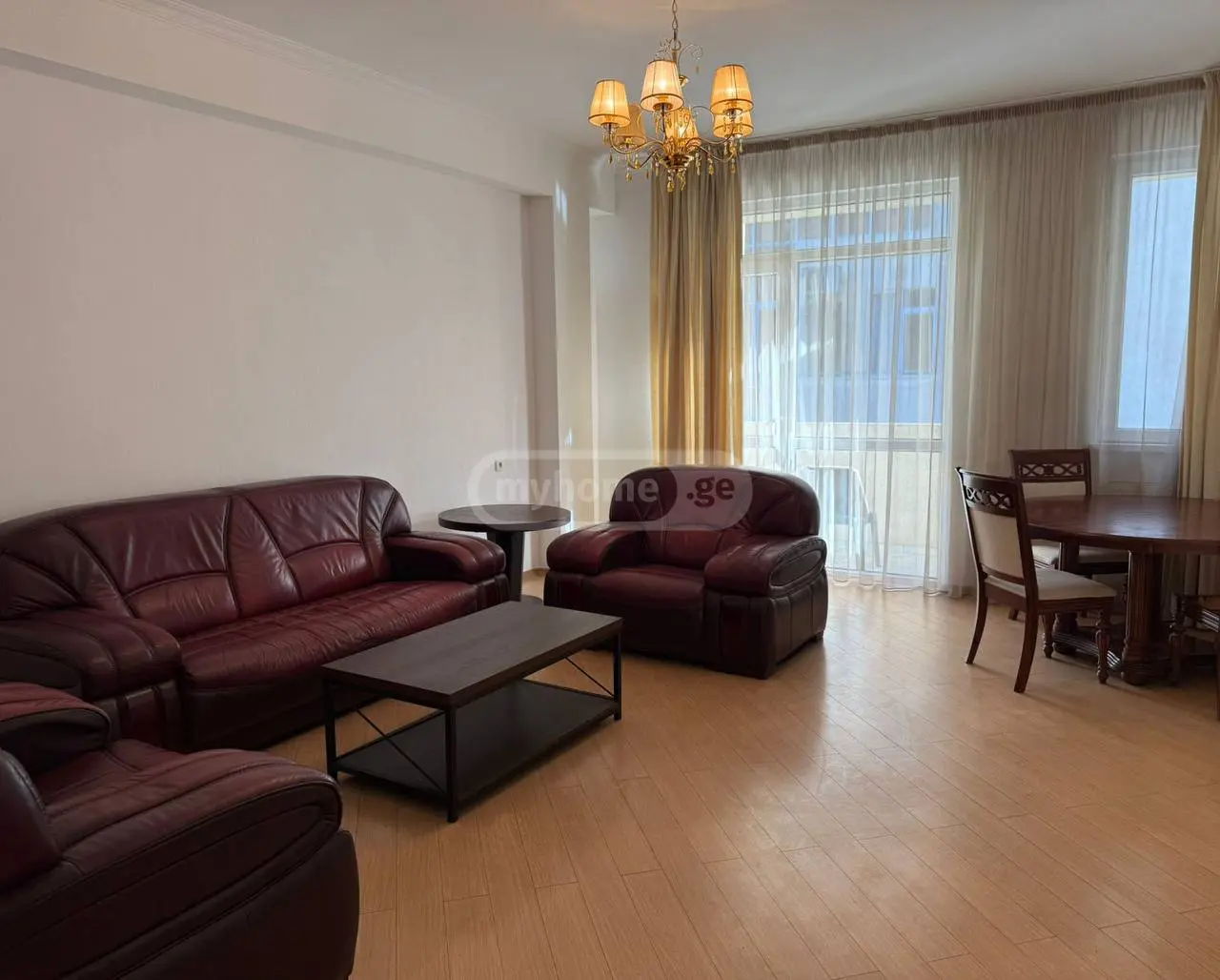 3 Room Apartment For Rent In Vera view 1