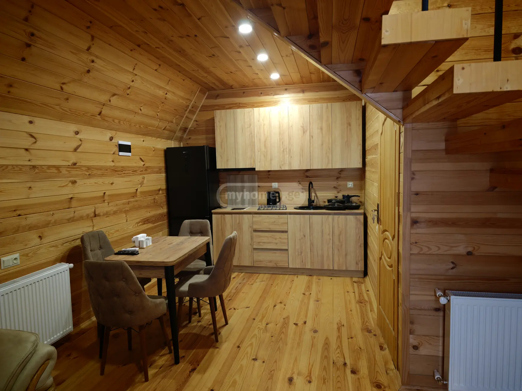3 Room Private House Daily Rent In Batumi view 3
