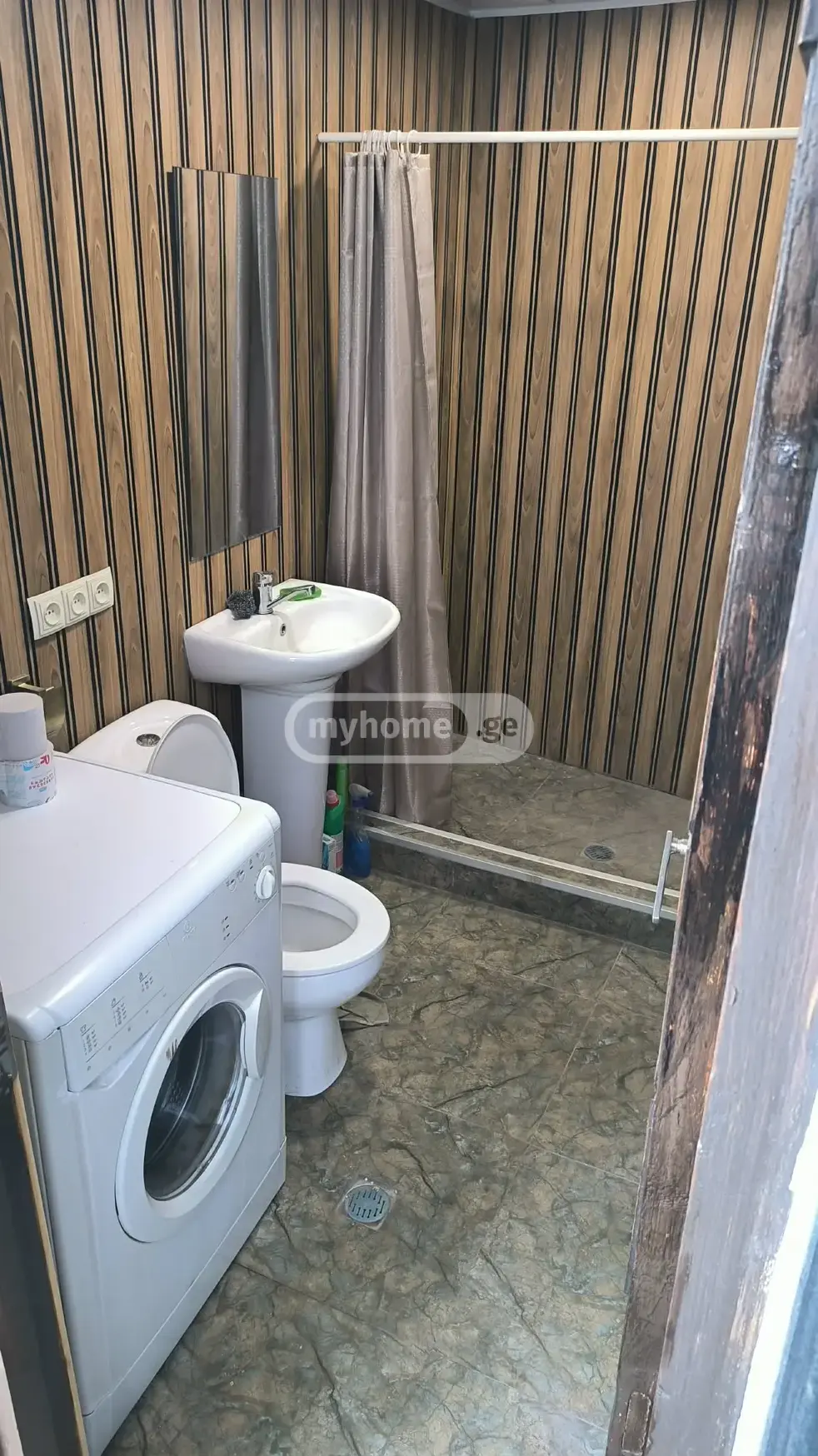 1 Room Apartment Daily Rent In Sololaki view 5