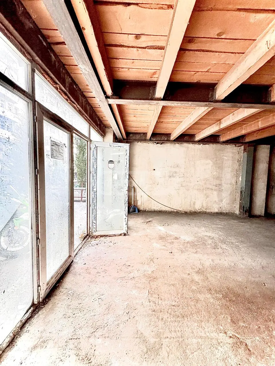 Universal Commercial Area For Sale In Didube view 5