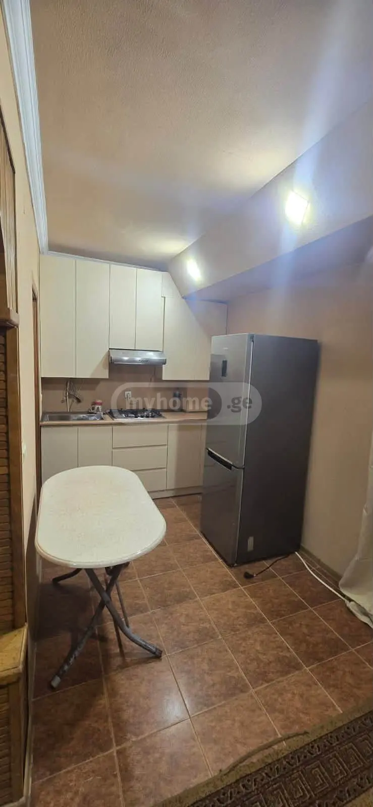 3 Room Apartment For Sale view 4