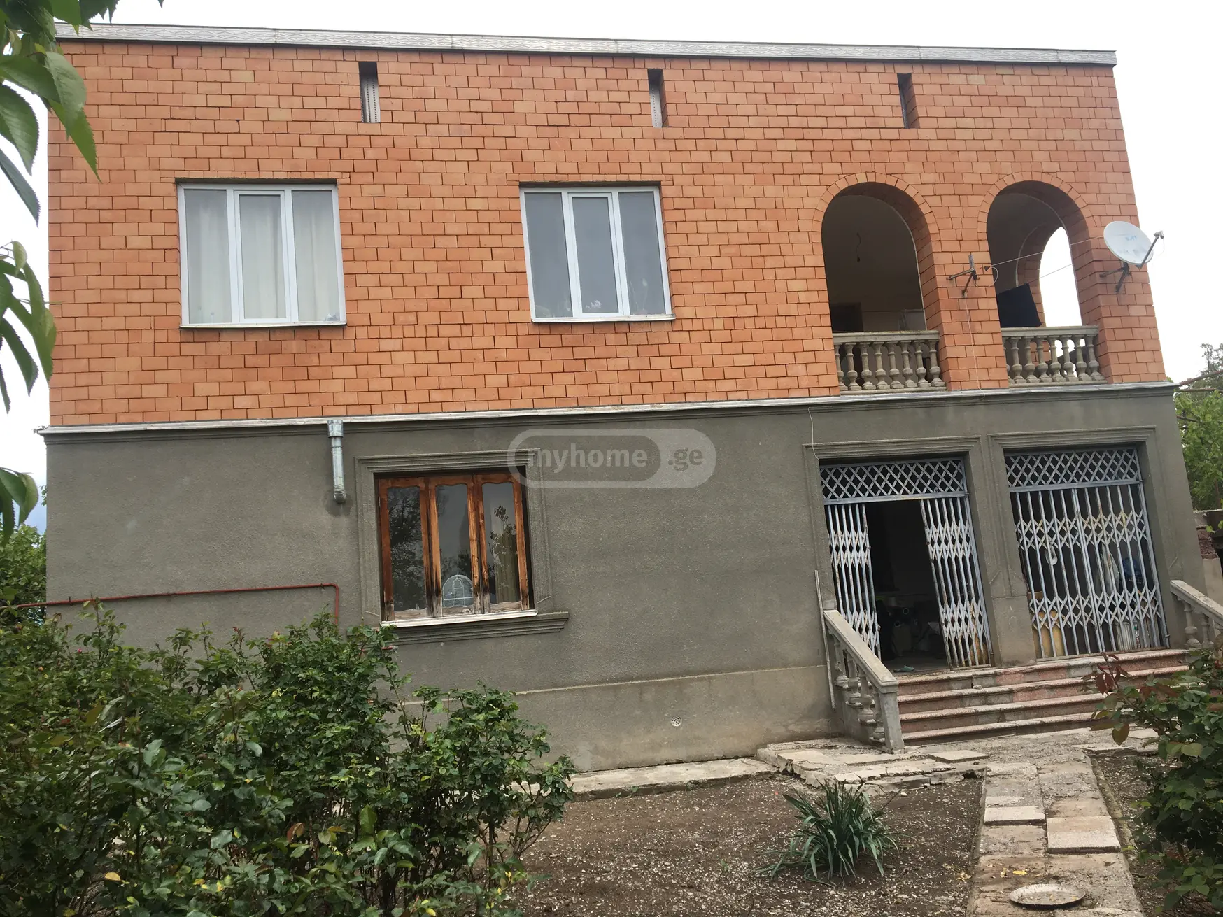 7 Room Private House For Sale view 14