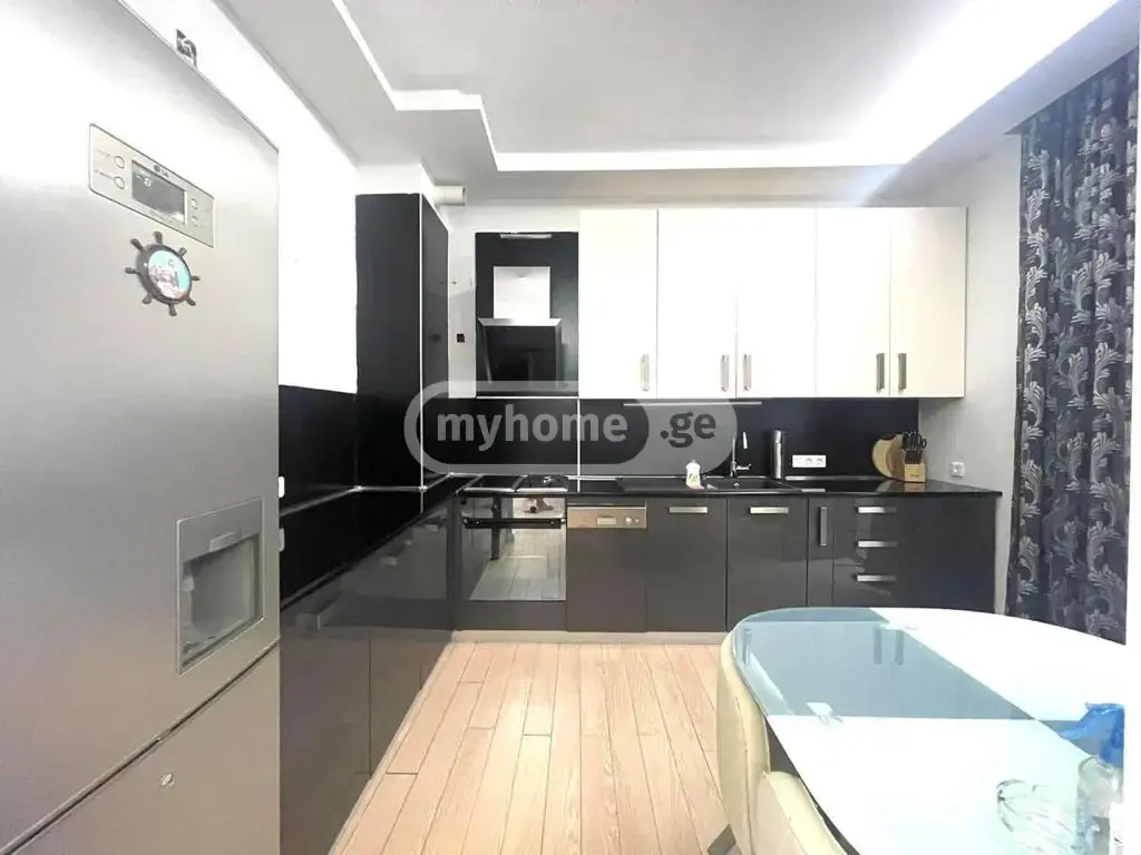 3 Room Apartment For Sale view 9