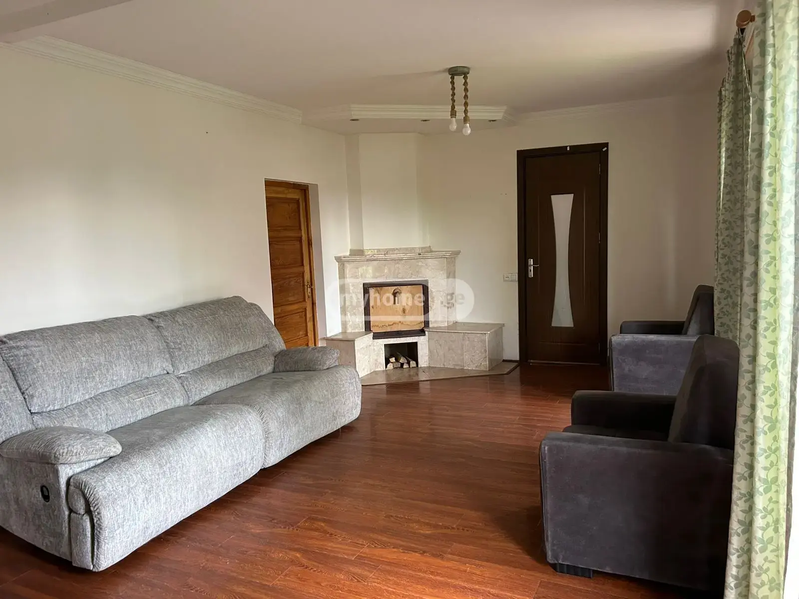 5 Room Private House For Rent In Isani view 1