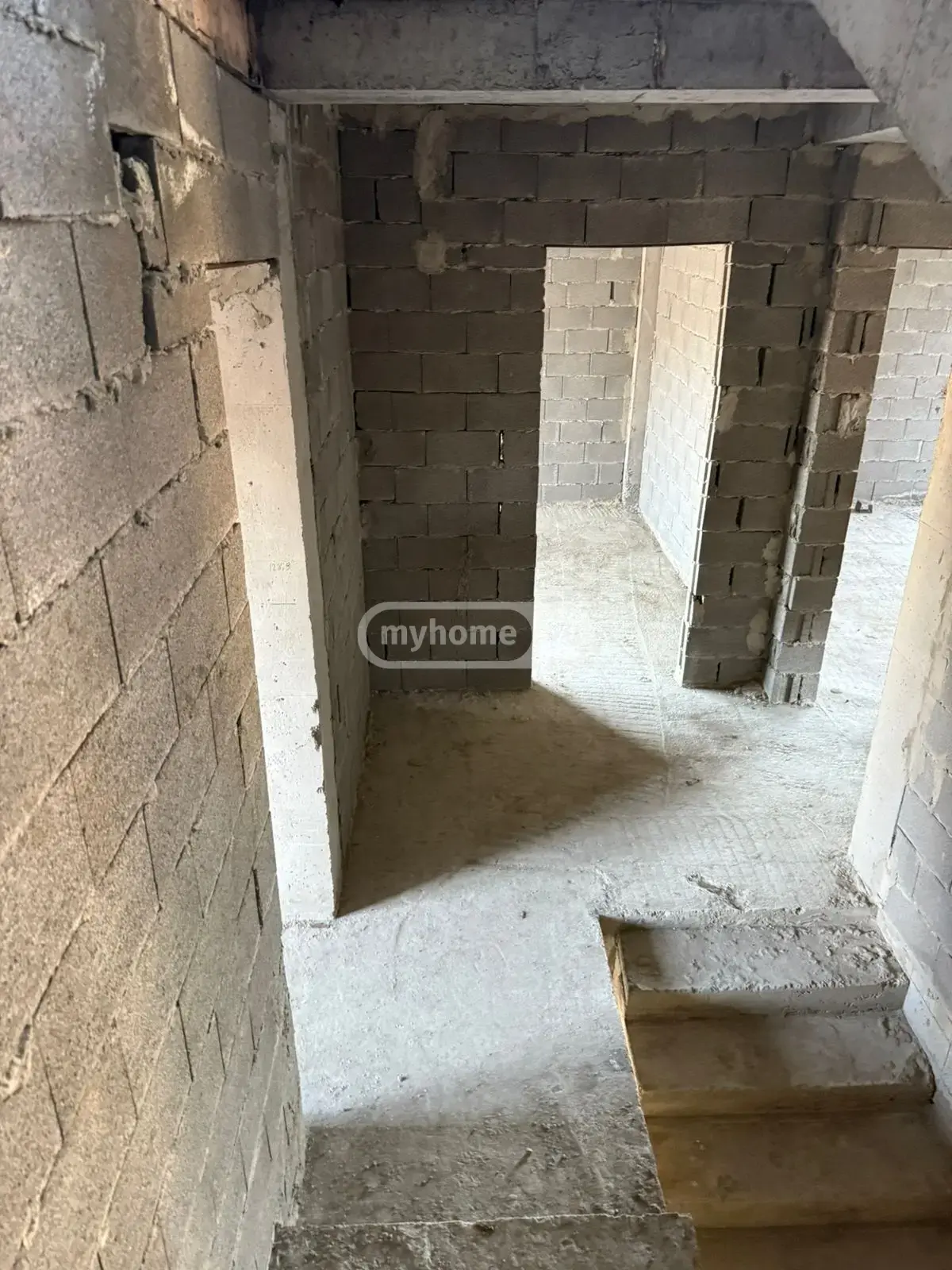 6 Room Private House For Sale view 9