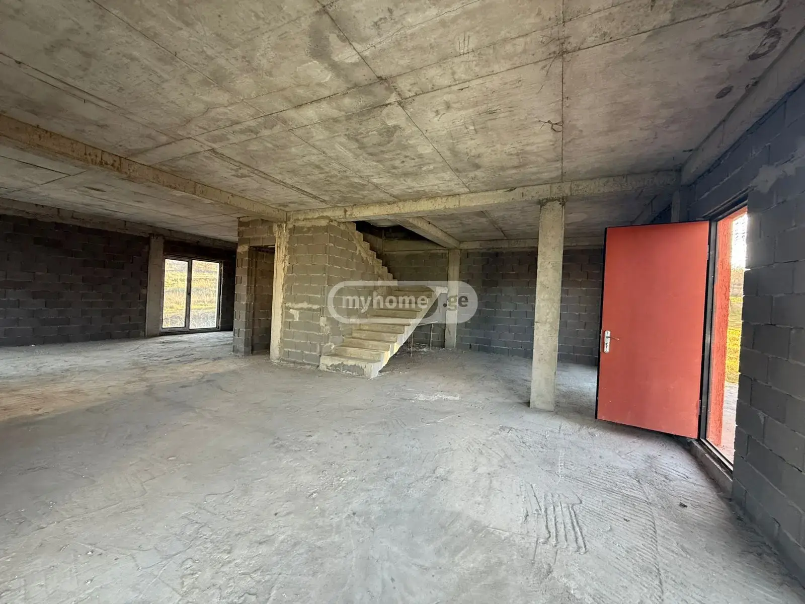 6 Room Private House For Sale view 11