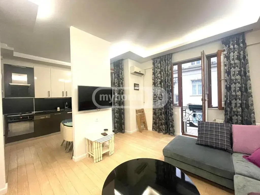 3 Room Apartment For Sale view 2