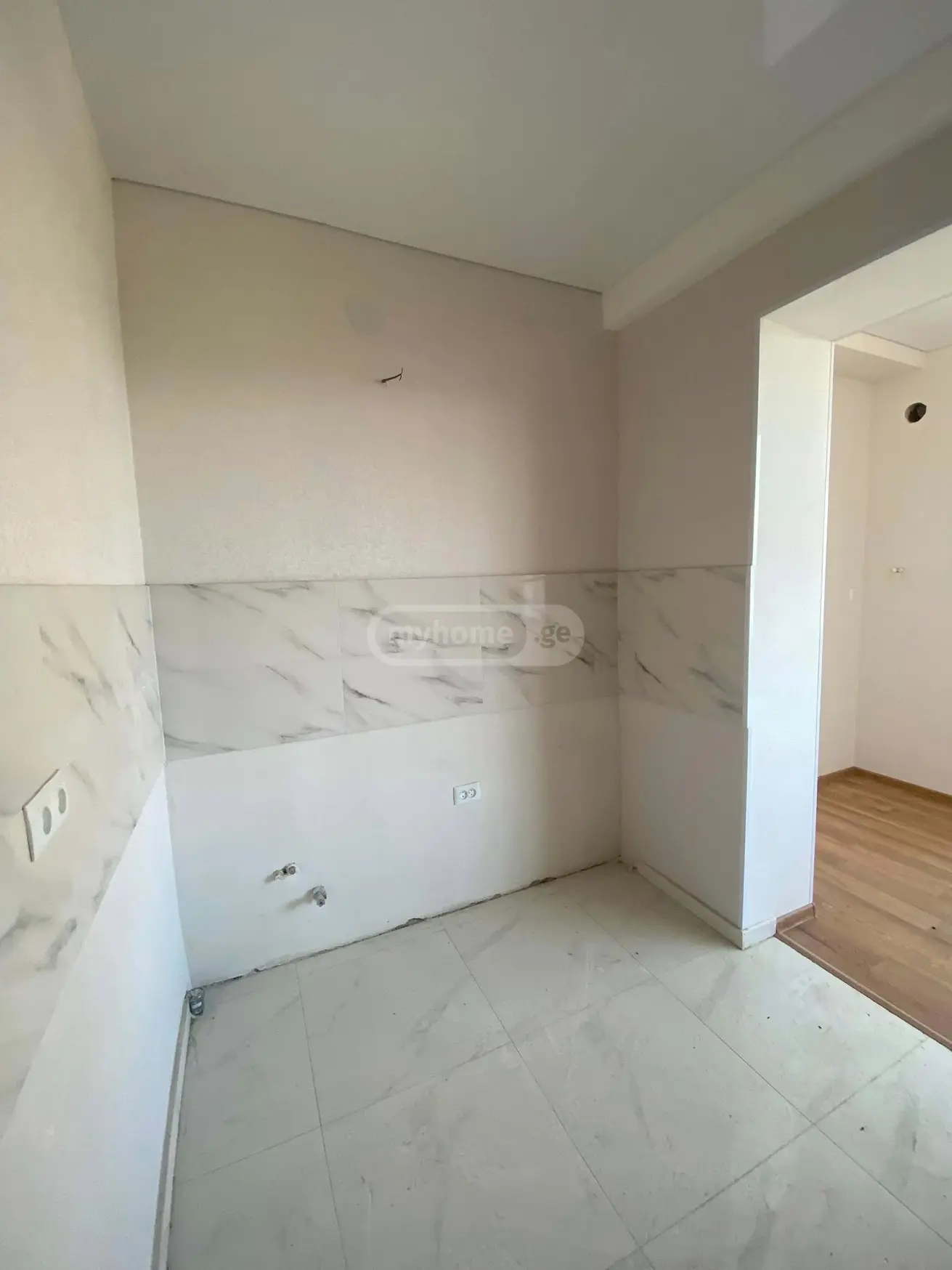 2 Room Apartment For Sale view 4