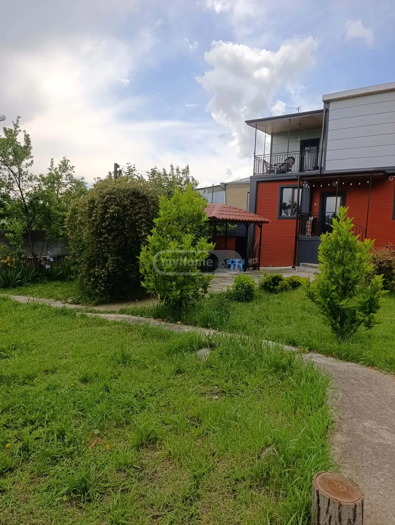 4 Room Private House For Sale view 3