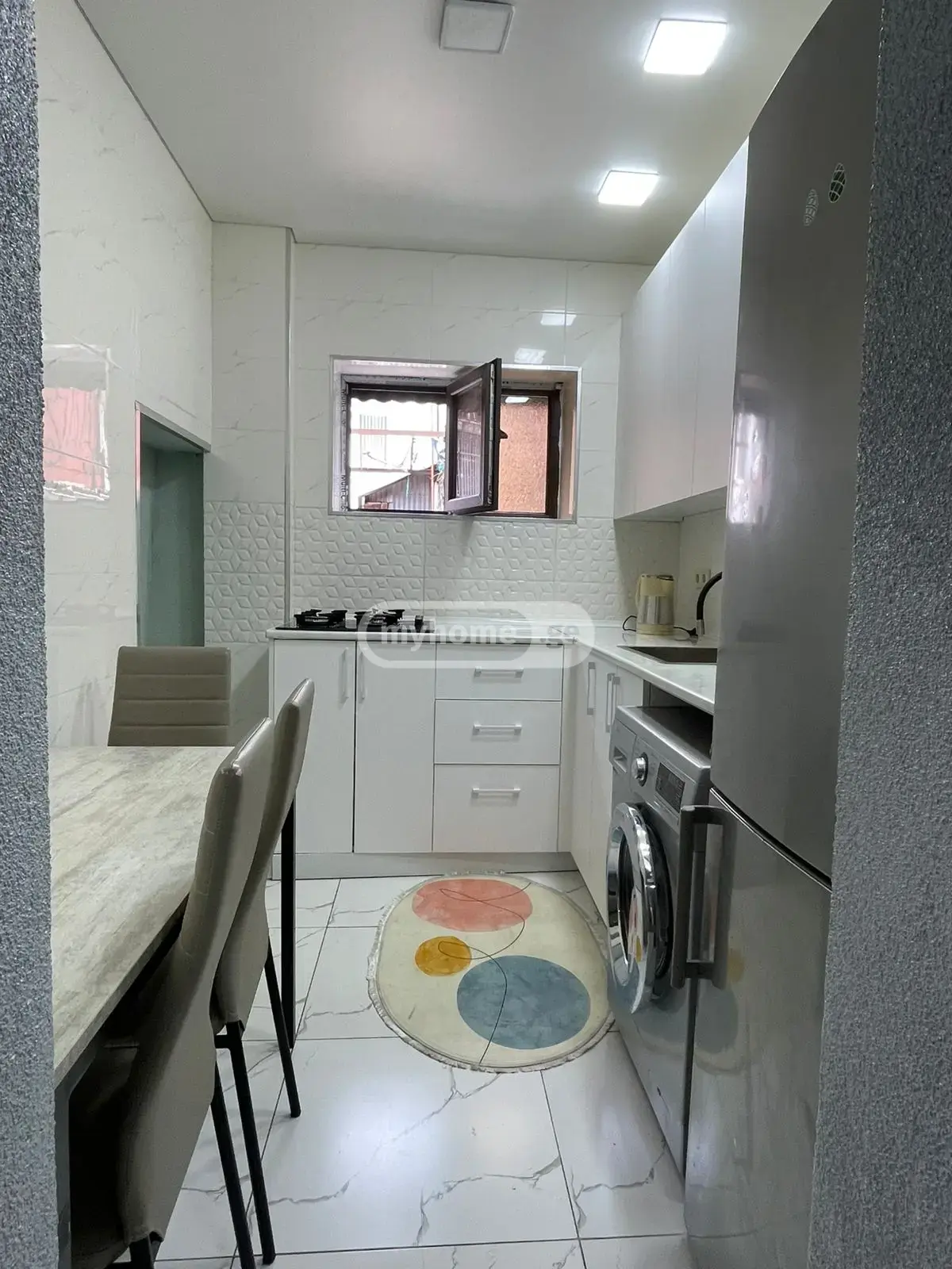 9 Room Private House For Sale view 6