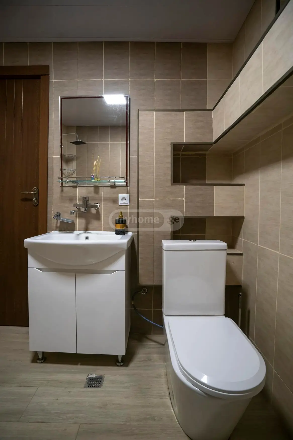 8 Room Private House Daily Rent In Akhatani, In Dusheti Municipality view 16