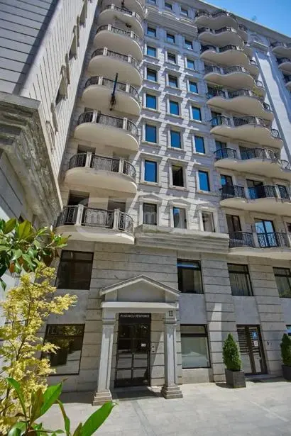 6 Room Apartment Daily Rent In Mtatsminda view 11