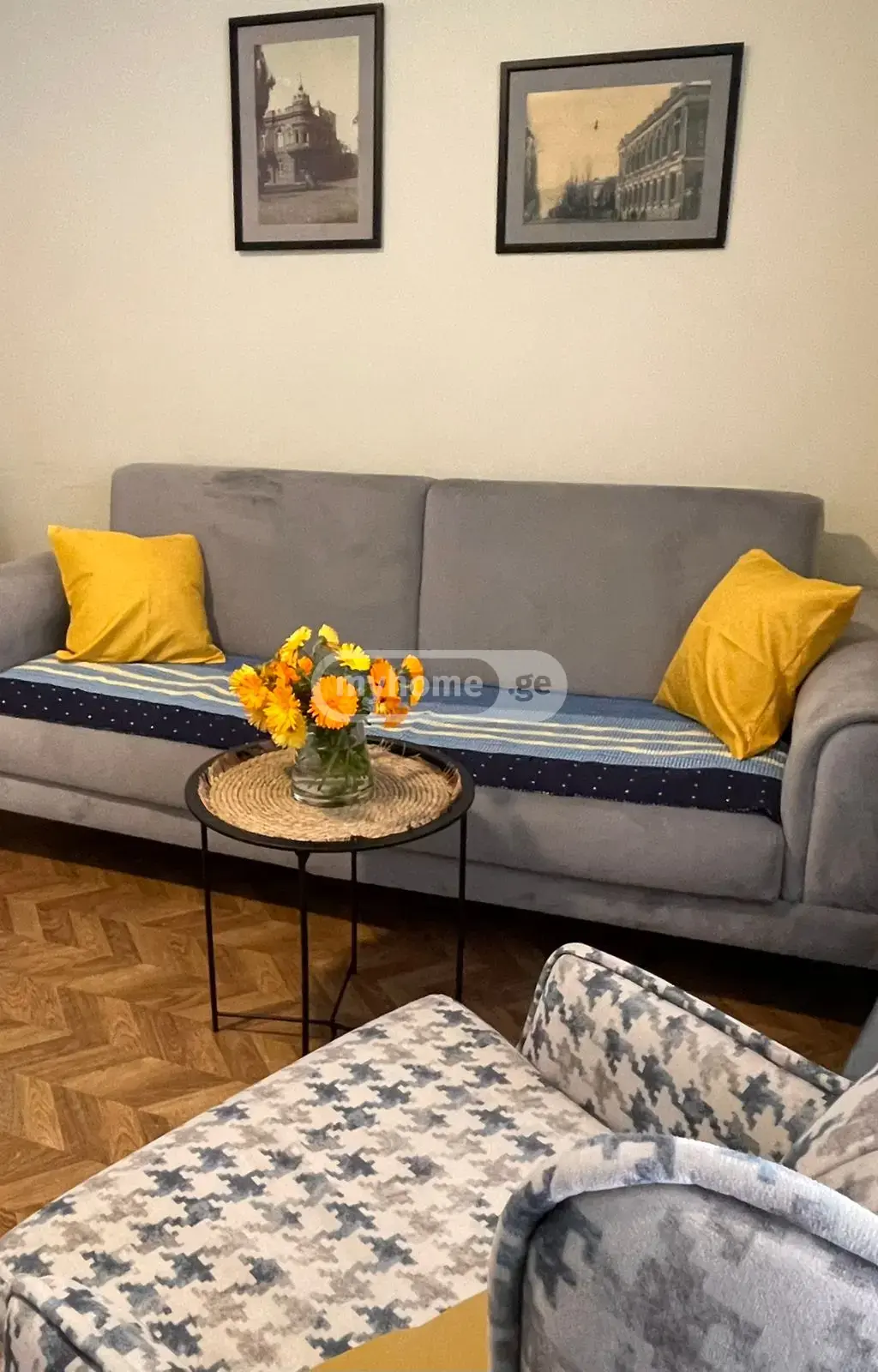 9 Room Private House For Sale view 2