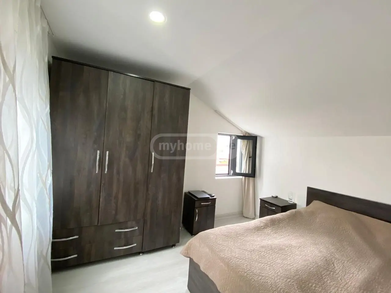 Studio Apartment For Sale view 17