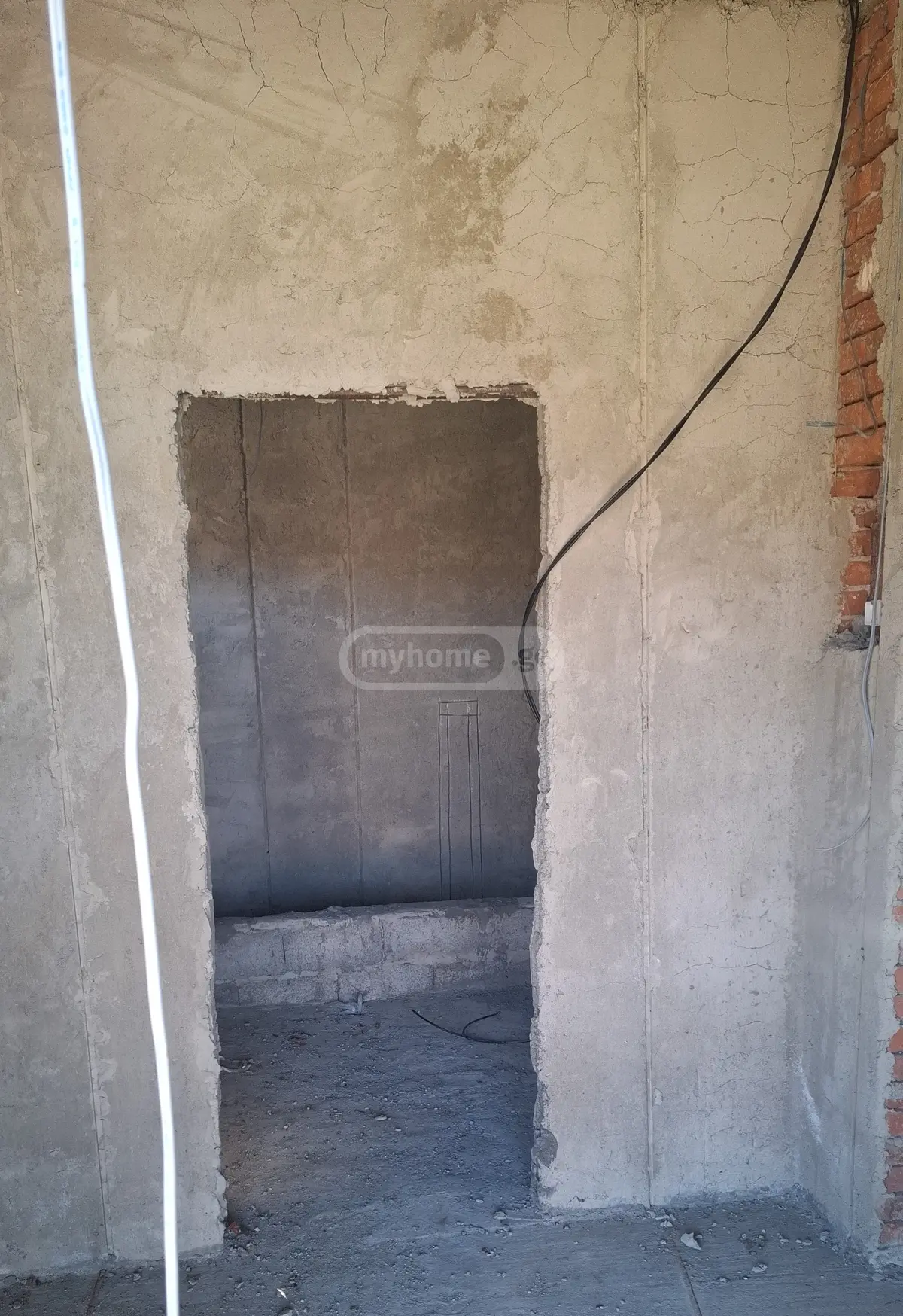 3 Room Private House For Sale view 4